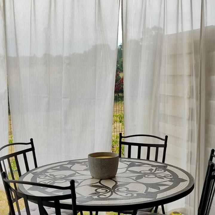 Le Saint Val 004, Appart. Neuf, Jardin, Parking Esterno foto